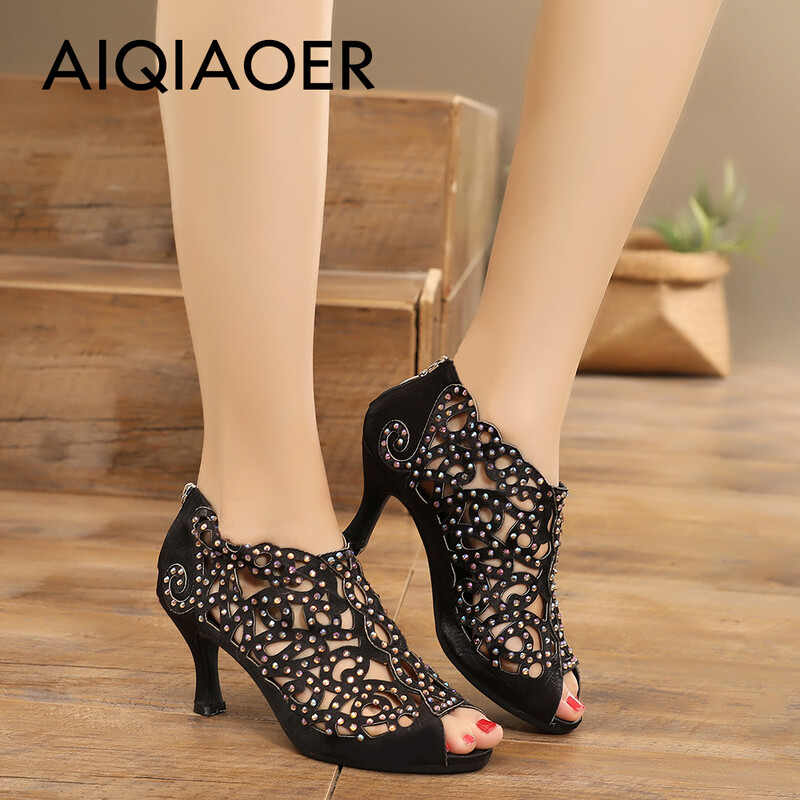 Latino cipele Ženske nove 2023. Strahs Cipele Plesne cipele Potplat od brušene kože Meke plesne sandale za zatvorene cipele Potpetice za vanjske cipele za laserski ples