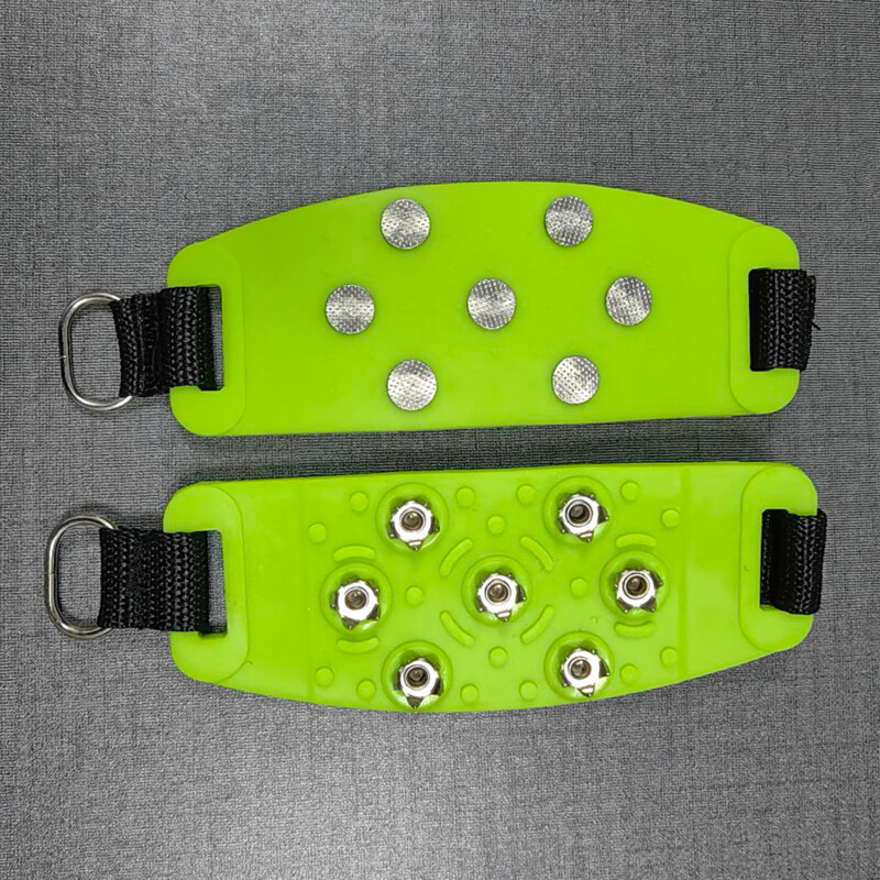 Shoe Spike Ziemas Velcro Ledus Claw Āra Kāpšana Sniega kalnos un Sniega zemes Pretslīdēšanas Regulējams