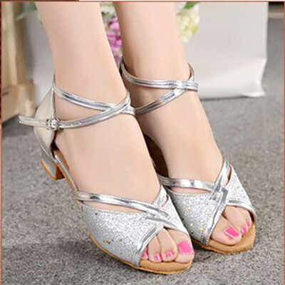 Moteriški Lotynų Amerikos šokių batai Spalvoti blokiniai šokių batai Moteriški vaikų ir moteriškų kostiumų šokių batai moterims Lotynų Amerikos šokių batai žemakulniai