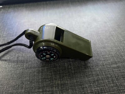 1/2/4Gb 3in1 Mutifunkcionāls izdzīvošanas svilpes kompass, viegls termometra kompass kempinga pārgājieniem un āra aktivitātēm