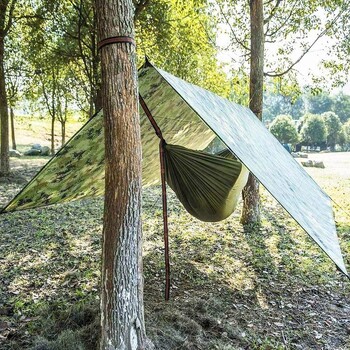 Υπέρελαφρος μουσαμάς εξωτερικού χώρου Camping Survival Sun Shelter Multifun Αδιάβροχο Beach Canopy Beach Mat Rain Sunshade Shelter 100*145CM