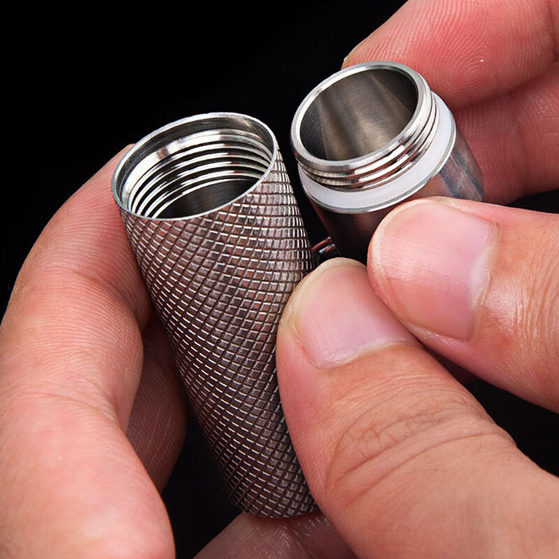 TIGLE Camping EDC kišeninis vandeniui atsparus piliulių buteliukas Titano lydinio piliulių dėžutė lauko daugiafunkcis įrankis Naujas