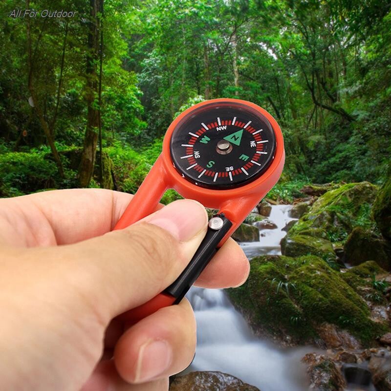 Мини компас с кука 2-в-1 Мултифункционален туризъм ABS карабинер Чувствителен водач Ключодържател за планинарство на открито Инструмент за къмпинг