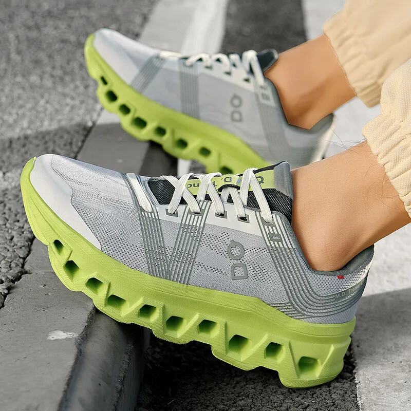 Tenisice za trčanje Udobne, prozračne, lagane, šuplje, potplat, apsorpcija udaraca, bijele boje, velike veličine 39-45, moda, slobodno vrijeme, sport