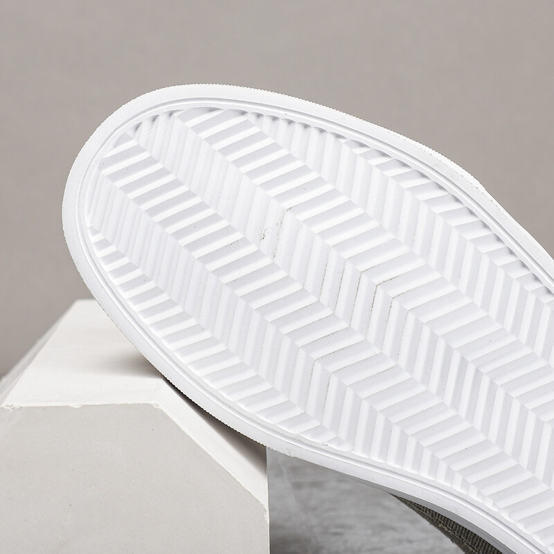 Vyriški batai Nauji madingi sportbačiai vyrams Odiniai pūkuoti Patogūs lengvi laisvalaikio batai Lauko vaikščiojimo avalynė, plius dydis, 39–46