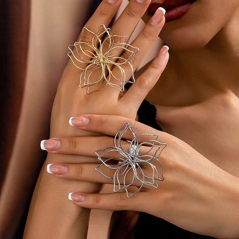 Europski i američki retro jednostavan temperament pretjerani metalni šuplji cvjetni prsten ženski Amazon Temu prekogranični ručni nakit