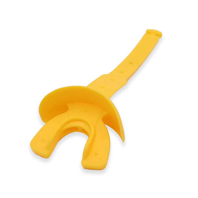 Футболен предпазител за уста със защита за устни Предпазител за уста с каишка Протектор за уста Баскетбол Карате Ръгби Аксесоари за бокс 1 бр.