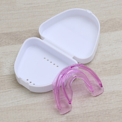 Предпазители за уста за възрастни Протектори за зъби Щит за венци За ортодонтия Футбол Карате Бокс Бойни Хокей Спорт Протектор за уста