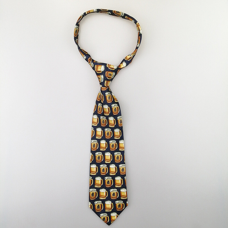 Dekoratiivse isikupäraga lips naistele, seksikate elementidega, moodne punane retro tudengite originaalloomade multikas