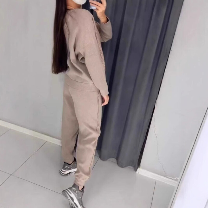 Casual καυτό διαμαντένιο κοστούμι άνοιξη Νέο αθλητικό κοστούμι μόδας στρογγυλό λαιμό μακρυμάνικο πουλόβερ επάνω ελαστικό παντελόνι μέσης σετ δύο τεμαχίων