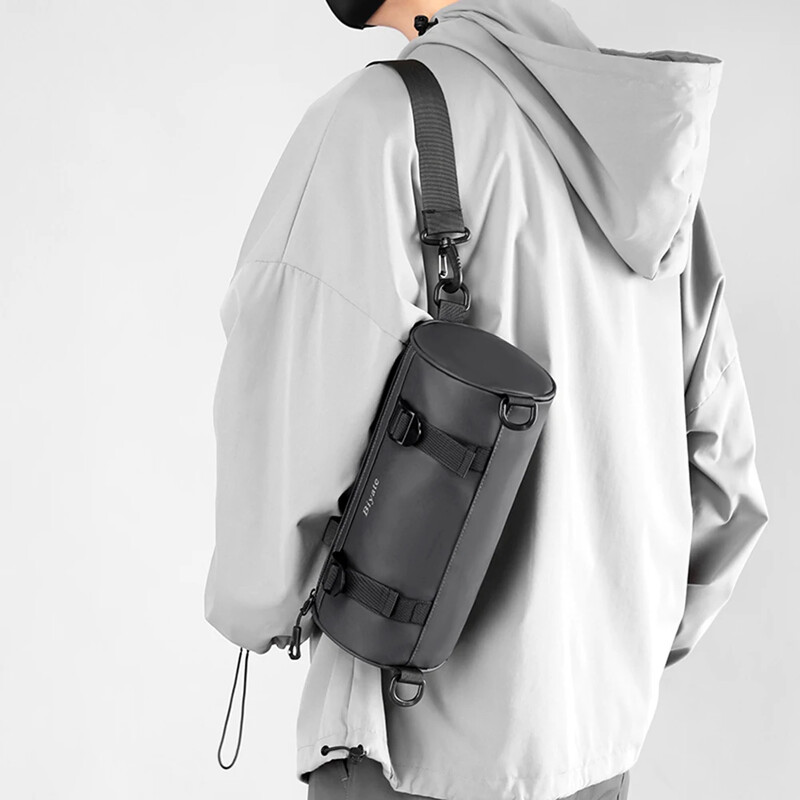 Pánska crossbody taška, nylonový okrúhly valcový batoh, ruksak, crossbody taška cez rameno, cestovná pánska sling bočná taška cez hrudník