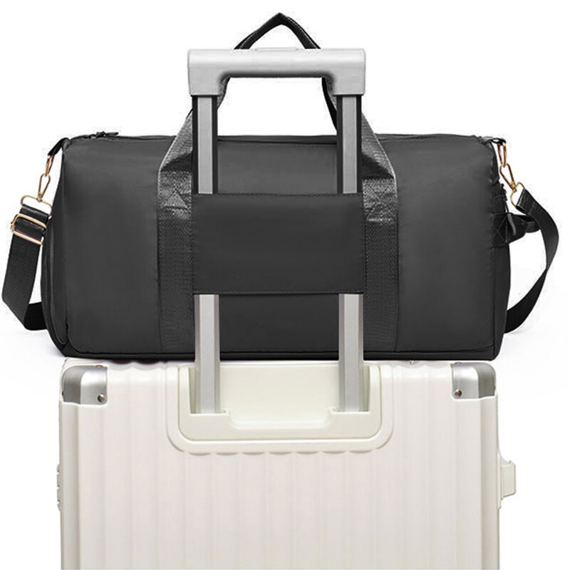 Muška crna putna torba 2024 Višenamjenska torba za vikend prtljagu na kratke udaljenosti Mekana, svijetla, suha, mokra, torba za vježbanje za vježbanje