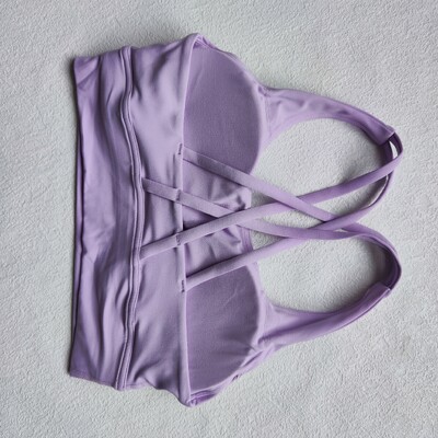 Дамски дрехи Фитнес топ Дишащ спортен сутиен Йога сутиен с кръстосана гръб Джогинг на открито Фитнес тренировки Спортно облекло Бельо