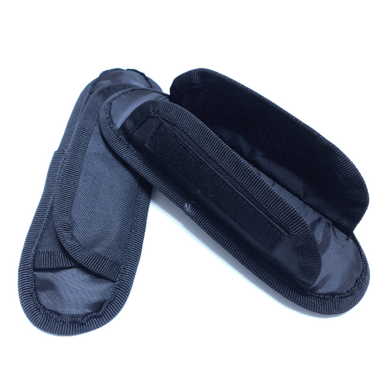 1 ks odolná oxfordská látka, otvárací ramenný popruh, náhradná podložka na opasok pre cestovnú počítačovú tašku, príslušenstvo