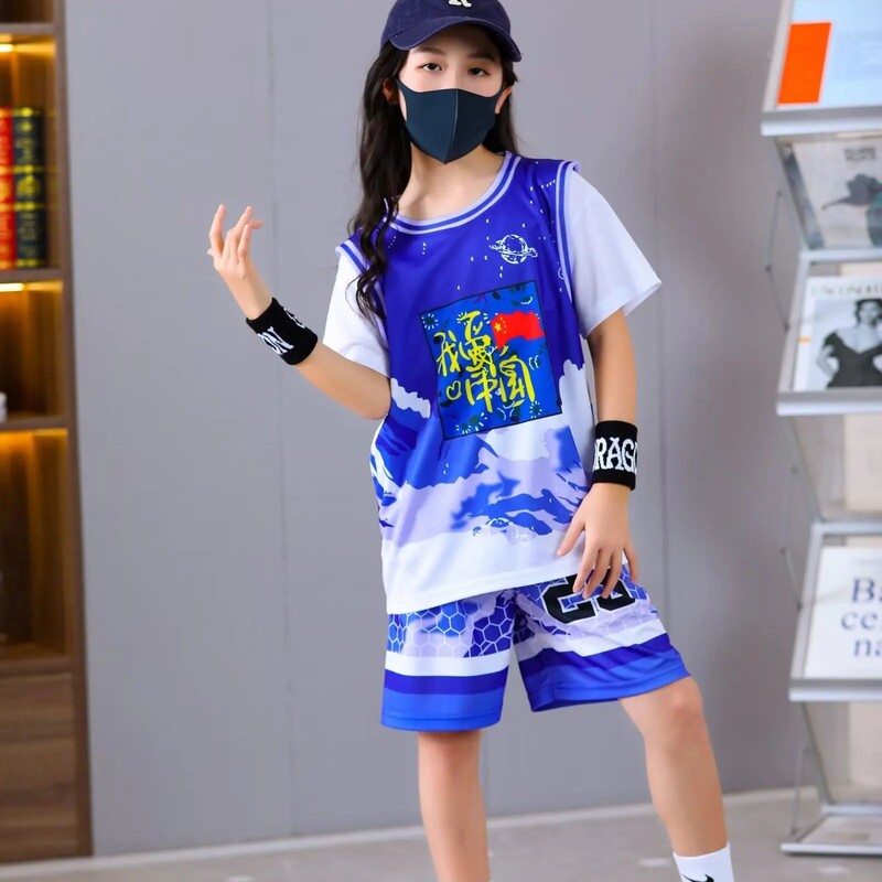 НОВО 24 25 Детско облекло Костюм момче момиче Фенове Баскетболни фланелки 244 Фалшив комплект униформа от две части Тренировъчни тениски и шорти