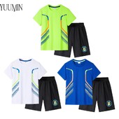 Детски спортен комплект за момчета Униформа за баскетболен футболен отбор Бързосъхнеща екипировка С къс ръкав Стилна атлетична тениска с щампи и шорти