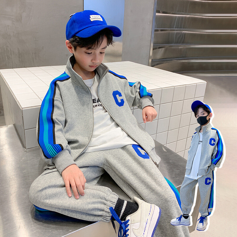 Zēnu pavasara/rudens svītru sporta apģērbu komplekts bērnu modes burtiem mēteļu bikses 2 daļīgs pusaudžu ikdienas treniņtērps 4–12 gadi