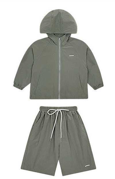 2024. gada vasaras pavasaris, jaunas meitenes ar garām piedurknēm plānu apģērbu komplekts pusaudžu sauļošanās jaka ar kapuci + šorti, 2 gab., uzvalks, puiša jaka tērpi