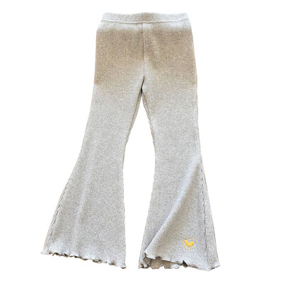 Лятна мода за момичета Модерни панталони с изпъкнал ластик на талията Детски удобни и стилни плетени панталони със сърце за топло време