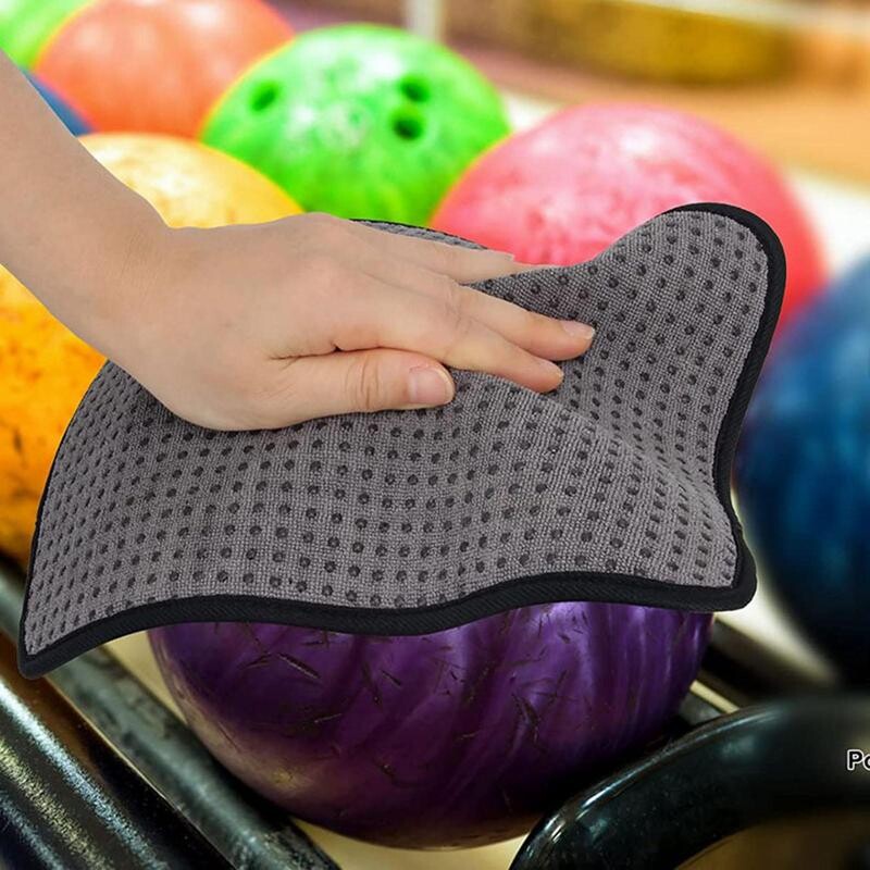 Mikropluošto boulingo kamuoliuko rankšluostis Kokybiškas boulingo kamuoliuko padėklas su lengvai suimamais taškais, išvalantis boulingo kamuoliuką nuo nešvarumų ir aliejaus