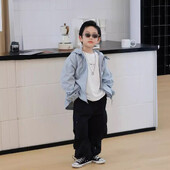 Jesen 2024. Dječja odjeća Nova zgodna jakna za dječake Korejska odjeća Zakrivljena dječja jakna s kapuljačom