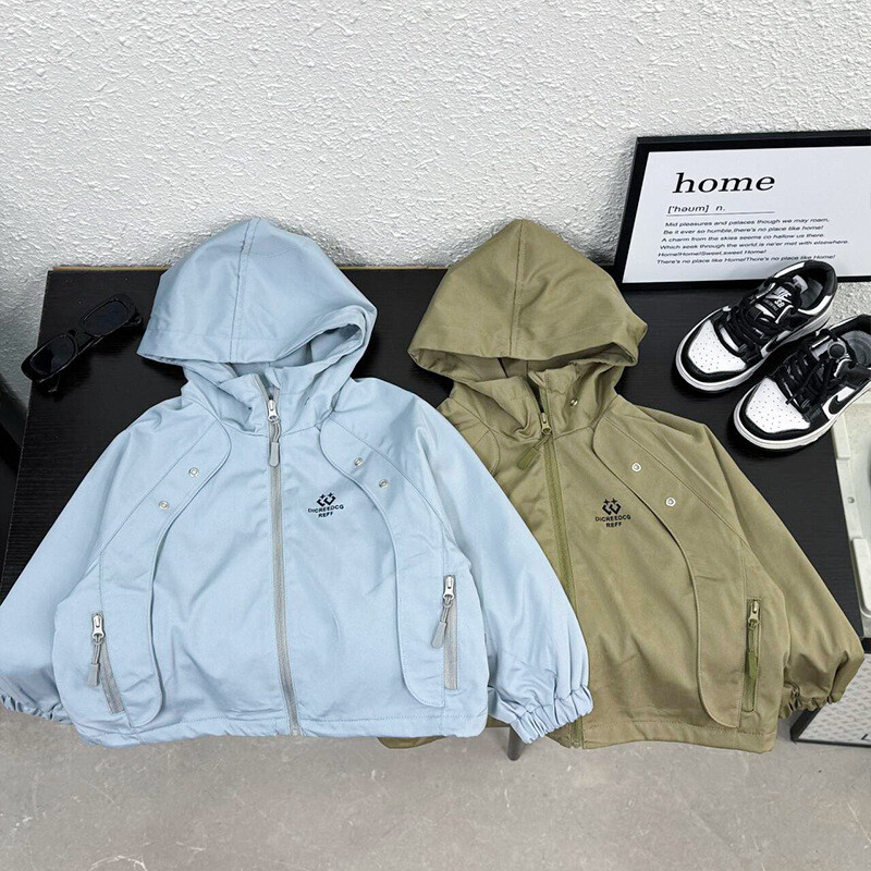 Jesen 2024. Dječja odjeća Nova zgodna jakna za dječake Korejska odjeća Zakrivljena dječja jakna s kapuljačom