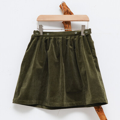 Retro velveta mini svārki ar augstu vidukli meitenēm 2025. gada pavasarī, jaunas regulējamas pogas, elastīgas jostasvietas, brīvi bērnu svārki 여아 겨울옷