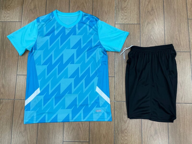 Dječji školski nogometni sportski set Dresovi i kratke hlače Studentska nogometna uniforma za trening utakmice Prilagođeno ime tima Broj logotipa Muška majica