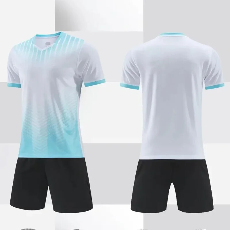 Ovaj sportski set za školske timove odgovara novom dolasku. Nadogradite svoju dječju nogometnu igru