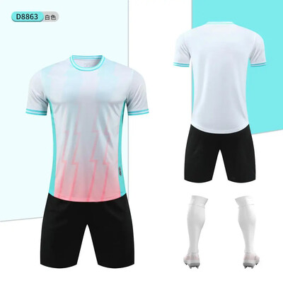 Ostanite hladni i suhi uz naše dječje brzosušeće nogometne uniforme Oslobodite nogometni potencijal vašeg djeteta