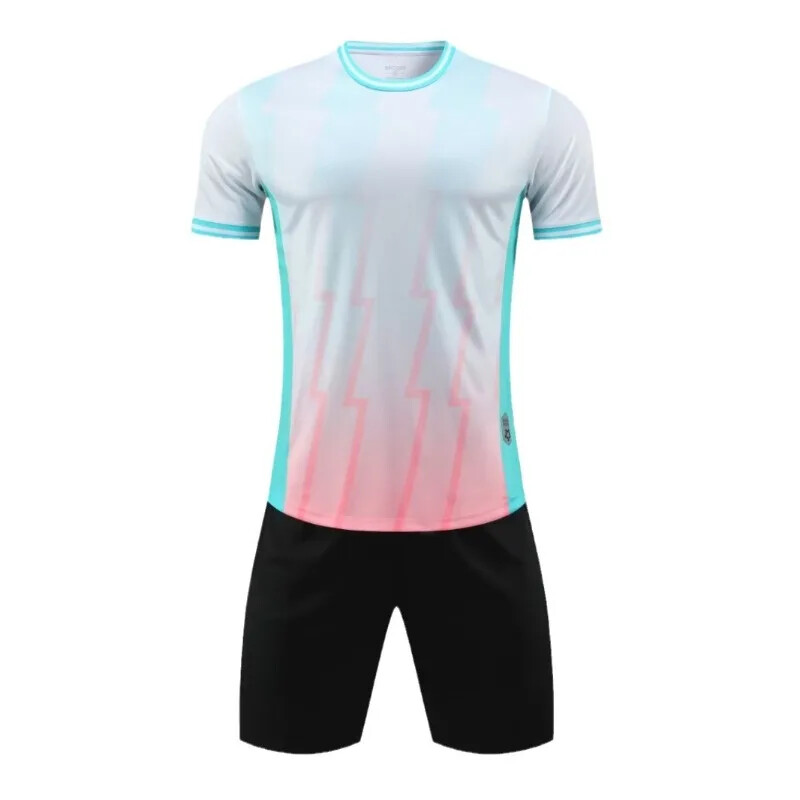 Ostanite hladni i suhi uz naše dječje brzosušeće nogometne uniforme Oslobodite nogometni potencijal vašeg djeteta