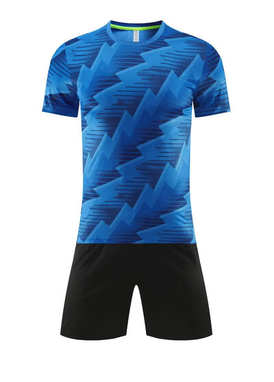 Īsas piedurknes vasaras treniņiem un saskaņojiet elpojošus un ātri žūstošus bērnu futbola komplektus