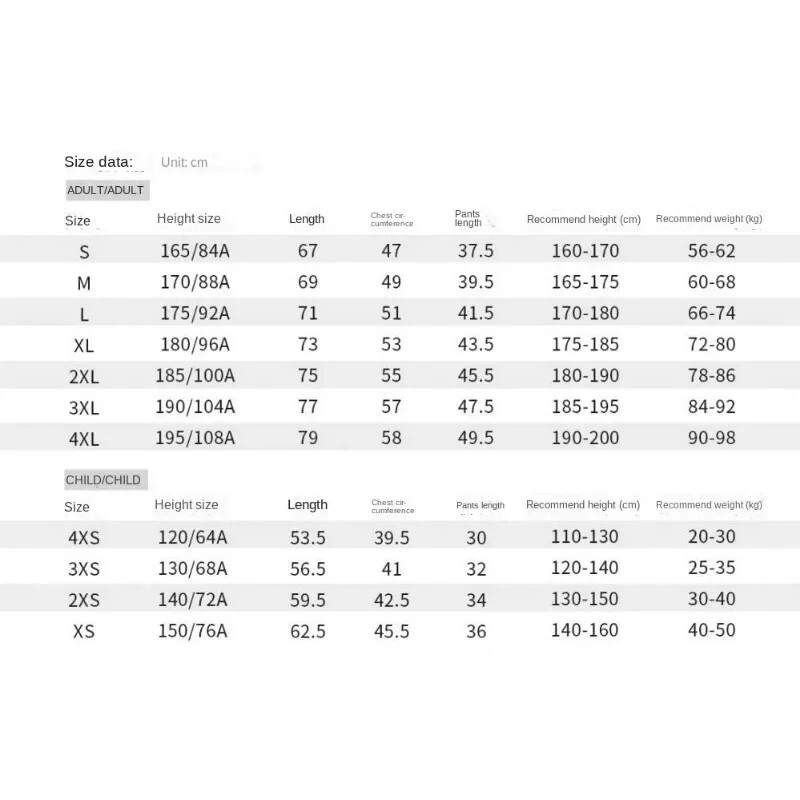 Īsas piedurknes vasaras treniņiem un saskaņojiet elpojošus un ātri žūstošus bērnu futbola komplektus