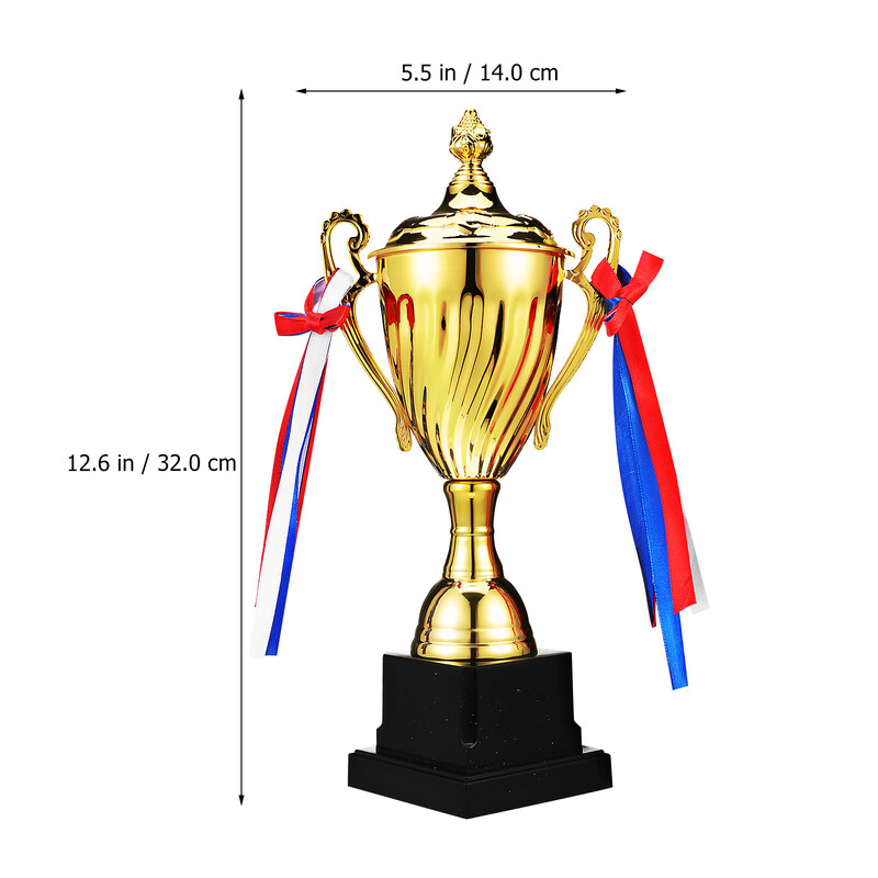Košarkaška i nogometna igra Nogometni trofej Kup Velika metalna nagrada za osobna postignuća Dječja nogometna lopta