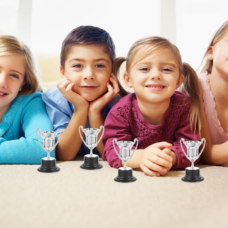 6 gab. Futbola rotaļlieta Mini Trophy ballīte, smalka maza 820X500X450CM dekoratīva, jauka plastmasas balva, sudraba bērns