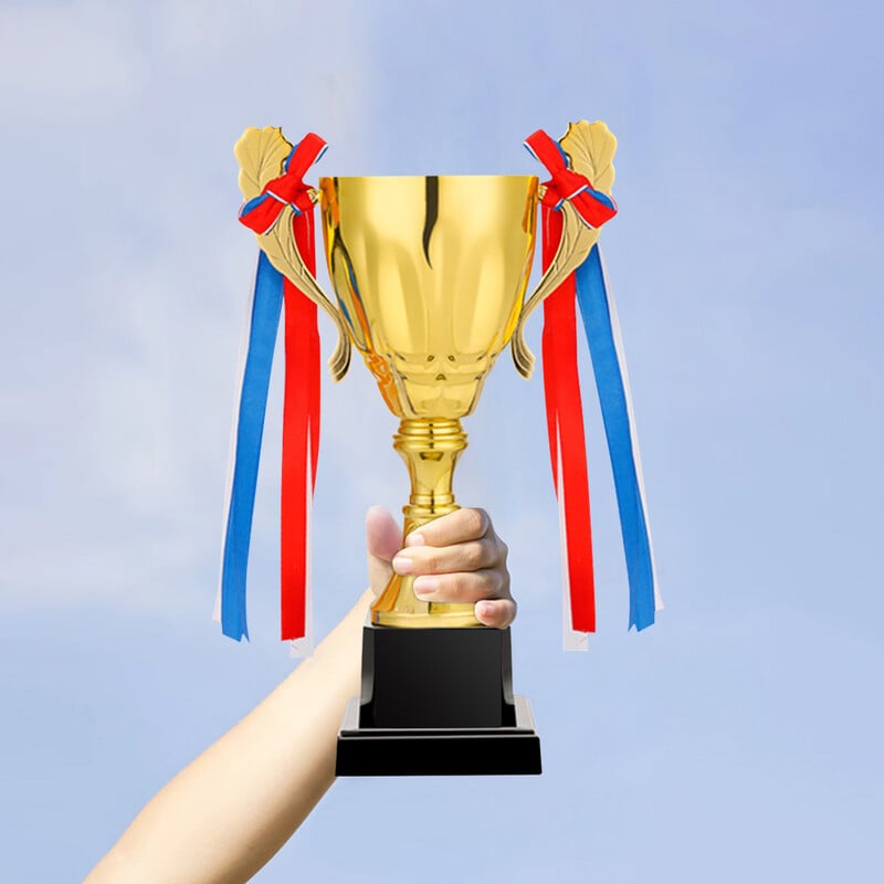 Trofejas balva Metāls Zelts Sasniegumu trofejas Lielas Balvas Trofejas Kauss Augstums 23 cm Spēle Match Trophy Sporta sacensību trofeja