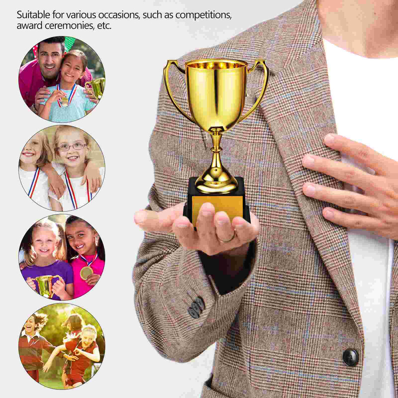 Helovīna zelta unisex trofeja zelta ar foliju pirmsskolas futbola dāvanas futbola plastmasas ballītes balvas