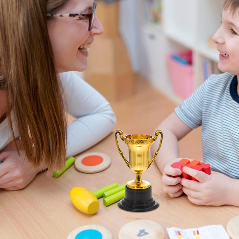20Gb balvu kausi Mini trofejas bērniem futbola trofejas balvas skolēnu sporta balvas mini balvas bērniem Ziemassvētku ballīšu spēles dāvanas