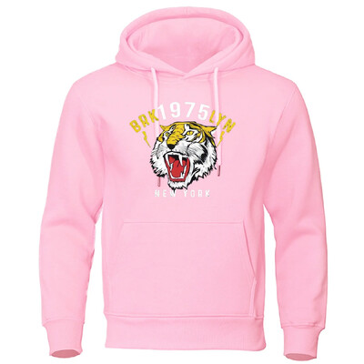 Novi jesenski i zimski modni trend labava retro majica s kapuljačom prikladna za svestrani muški top dugih rukava u jesen i zimu