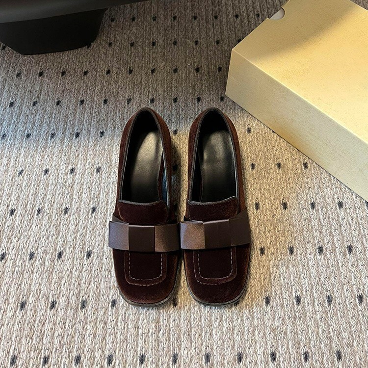 Ženske cipele Francuske baršunaste vrpce s četvrtastim prstima Ženske cipele s plitkim ustima i debelom petom Vrhunske cipele 