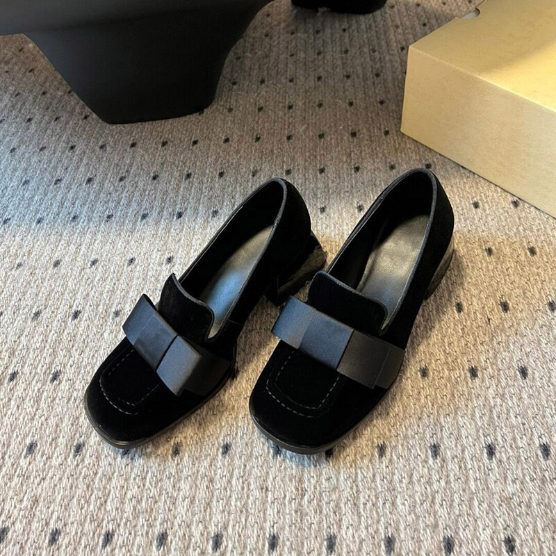 Ženske cipele Francuske baršunaste vrpce s četvrtastim prstima Ženske cipele s plitkim ustima i debelom petom Vrhunske cipele 