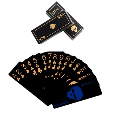 Naujos PVC vandeniui atsparios juodos žaidimo kortos, 55 vnt. plastikinis „Golden Skull“ pokerio rinkinys dėkle, plaunama lanksti „Mini One“ žaidimo kortelė