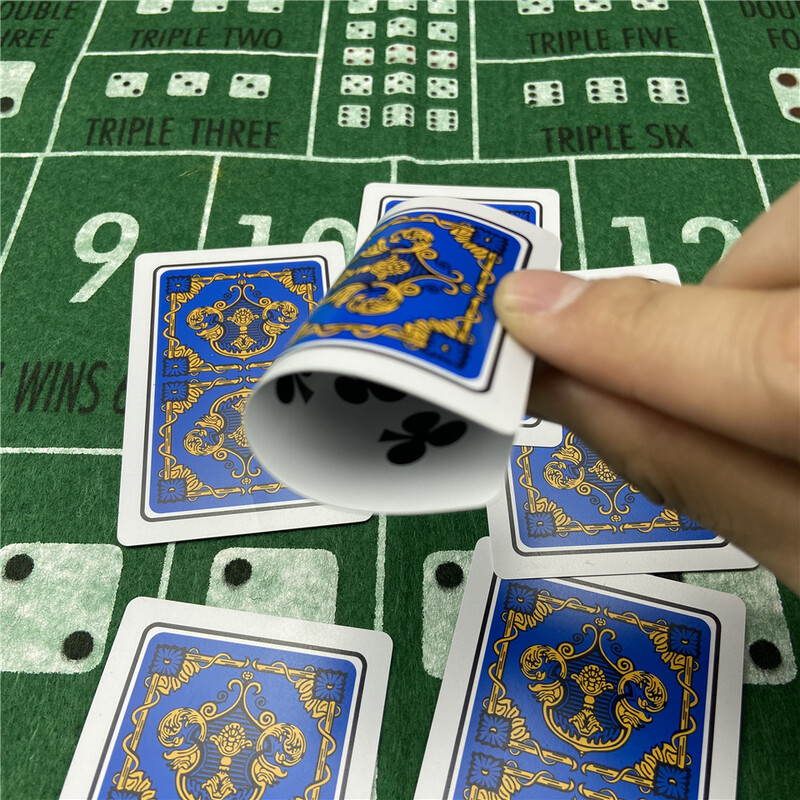 1 buc cărți de joc Poker Plastic Baccarat Texas Hold'em Entertainment Poker Cărți PVC Jocuri de masă Chip de joc de cărți purtabil