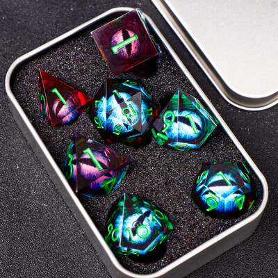 Зарове от смола Dragon`s eye, 7PCS Green Liquid Core Dice Set, Sharp Egde polyhedral d и d зарове
