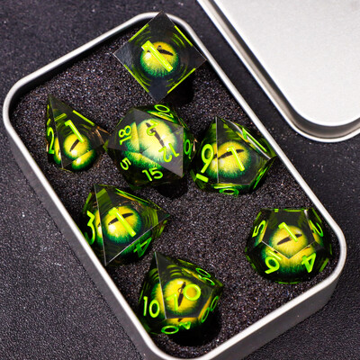 Зарове от смола Dragon`s eye, 7PCS Green Liquid Core Dice Set, Sharp Egde polyhedral d и d зарове