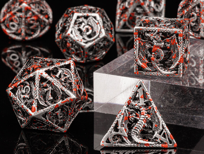 Zmajev set metalnih kockica, set šupljih poliedarskih kockica, metalne kockice za igranje uloga, set Dnd kockica