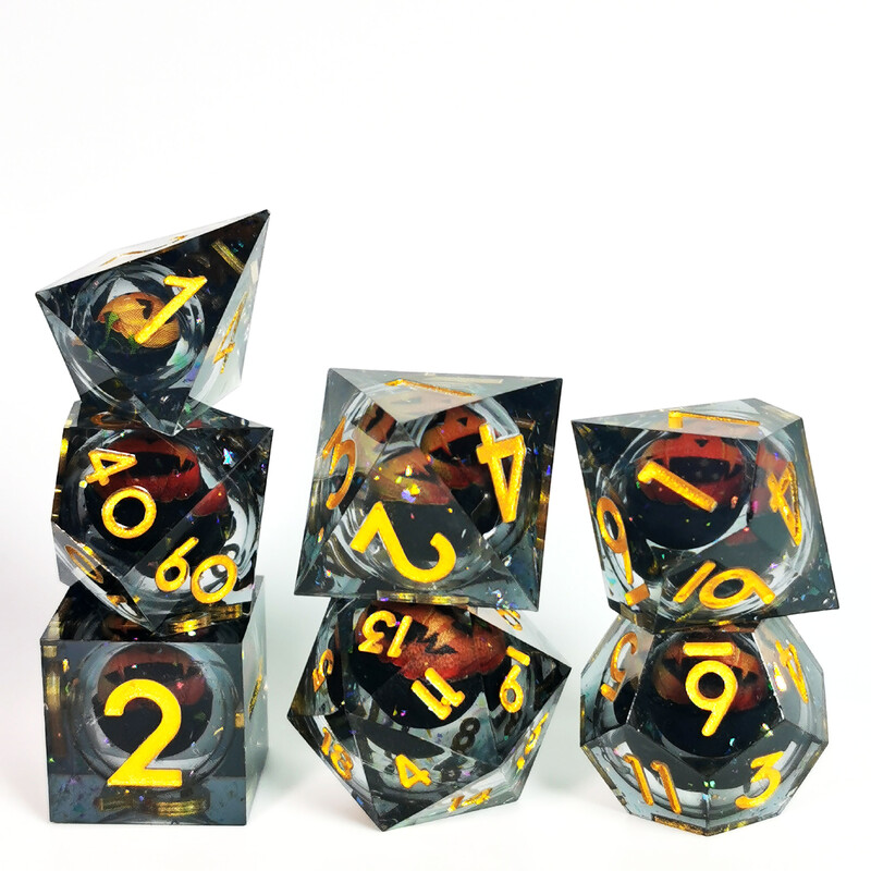 Set DnD kockica - 7 smolastih kockica s oštrim rubovima s vrtljivom jezgrom Dragon Eye Core, uzorkom smajlića za D&D, RPG igre