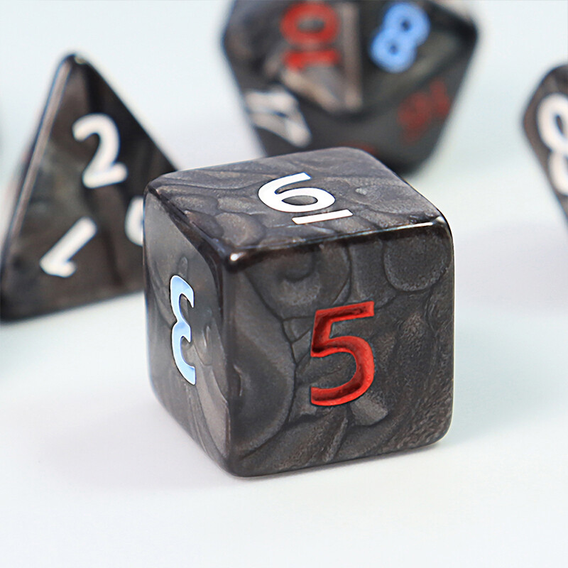 Set kockica s više strana od 7 komada D4 D6 D8 D10 D12 D20 Set zabavnih kockica za društvene igre