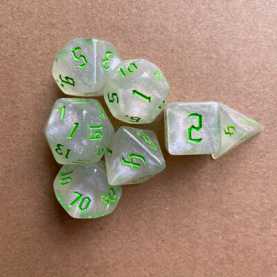 7 vnt. rinkinys, naujas blizgantis auksinis šriftas daugiakampis stalo žaidimo skaitmeninis kauliukas, skirtas DND TRPG RPG D20 D12 D10 D8 D6 D4 stalo žaidimų kauliukų rinkinys