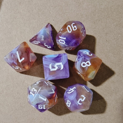 Sedam kompleta novog skupa trčanja, grupna kockica s četiri boje, stolna igra s podudaranjem boja čaja s mlijekom